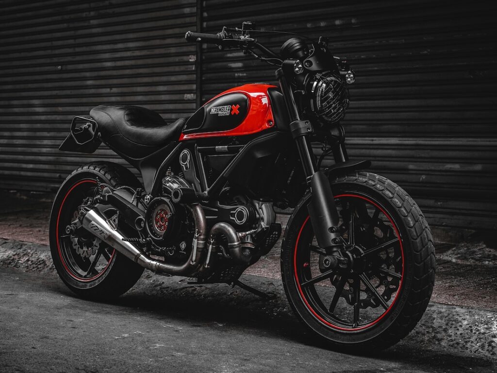Moto-Tribe-Motorcycle-Gear-Reviews-Lifestyle